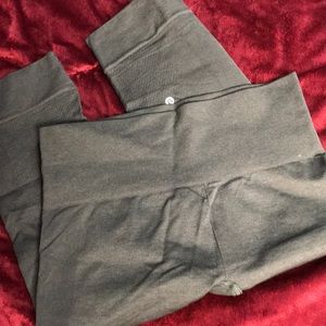 Lululemon olive green leggings